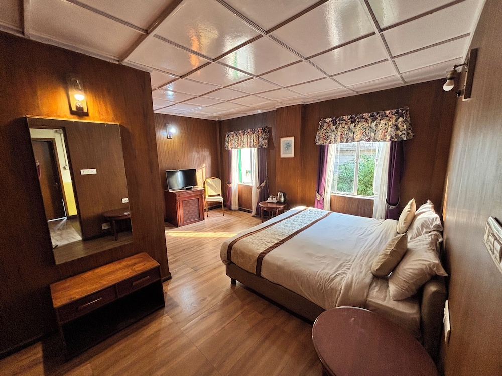 orangepetal comfort himalayan resort