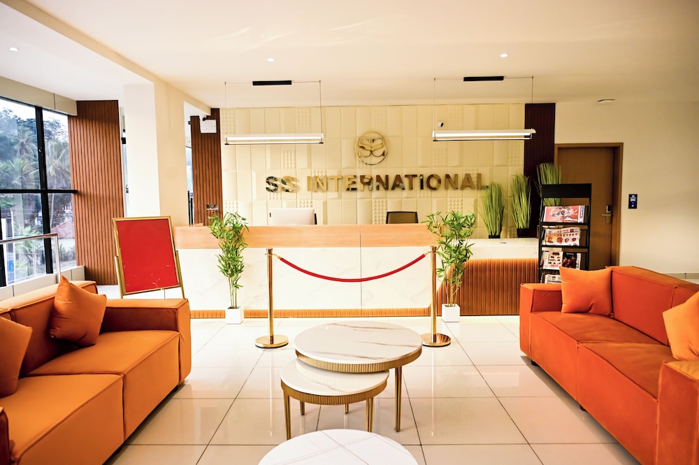 hotel s s international