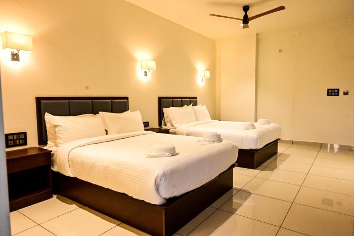 hotel s s international