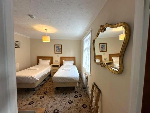 the amara inn