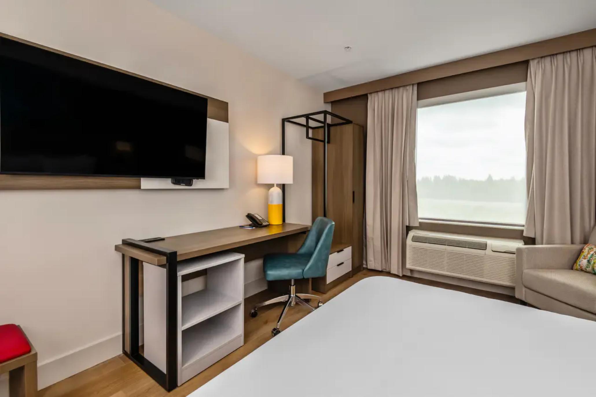comfort inn and suites