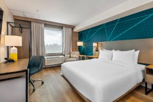 comfort inn and suites