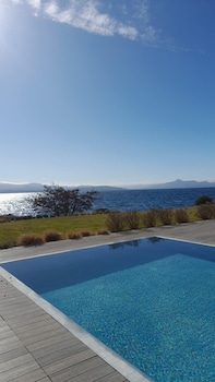 Radisson Blu Bariloche,,5 star