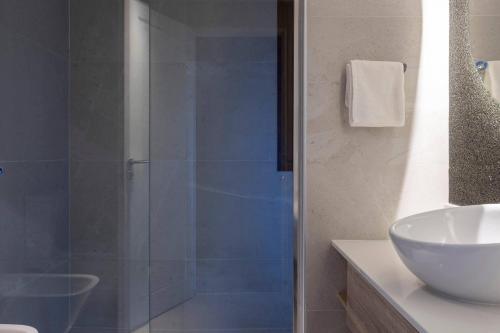 radisson blu bariloche