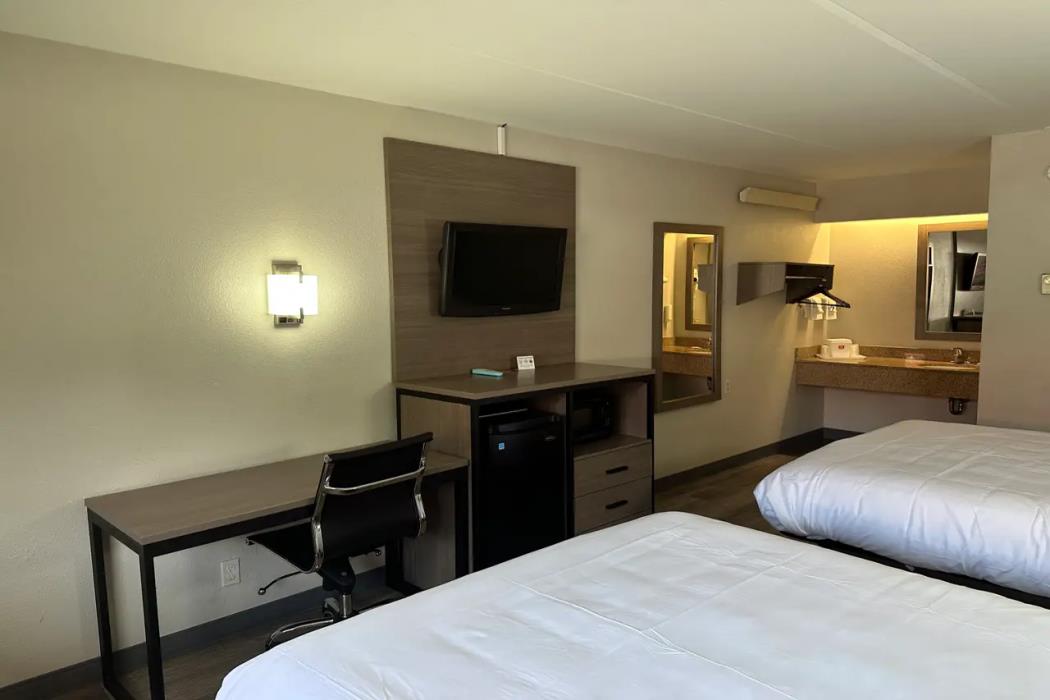 econo lodge hickory