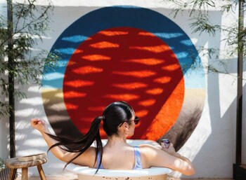 Motel Marfa,202 W El Paso St,2 star