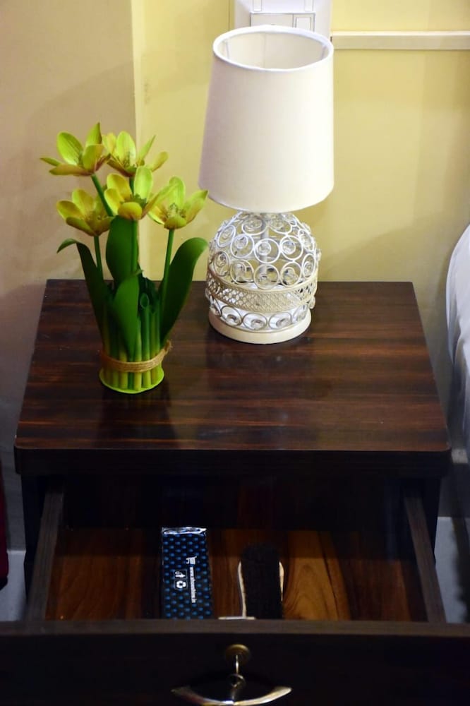 lucknow luxury hotel and restaurant