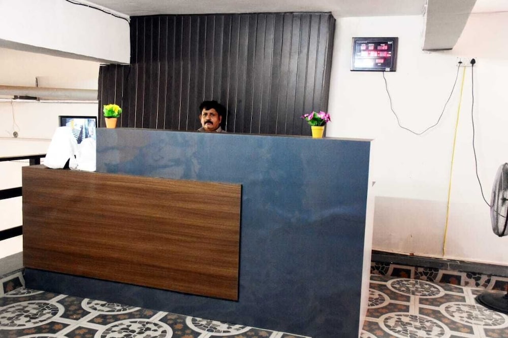 lucknow luxury hotel and restaurant