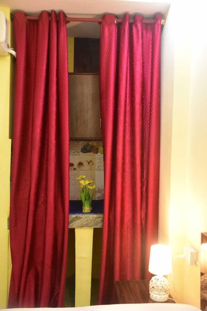 lucknow luxury hotel and restaurant