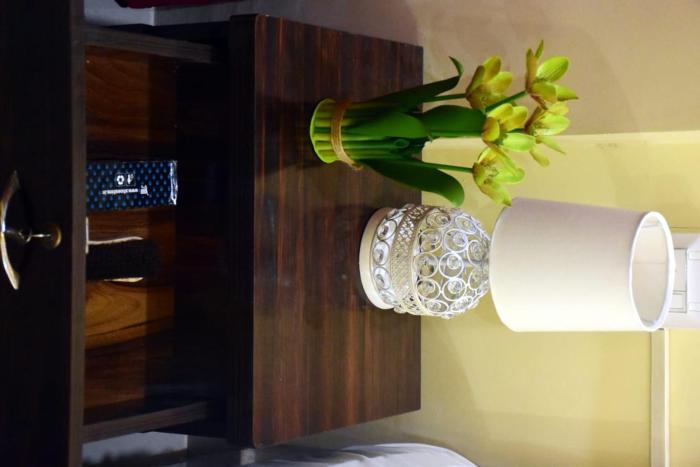 lucknow luxury hotel and restaurant