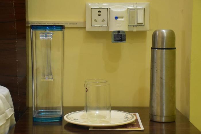 lucknow luxury hotel and restaurant