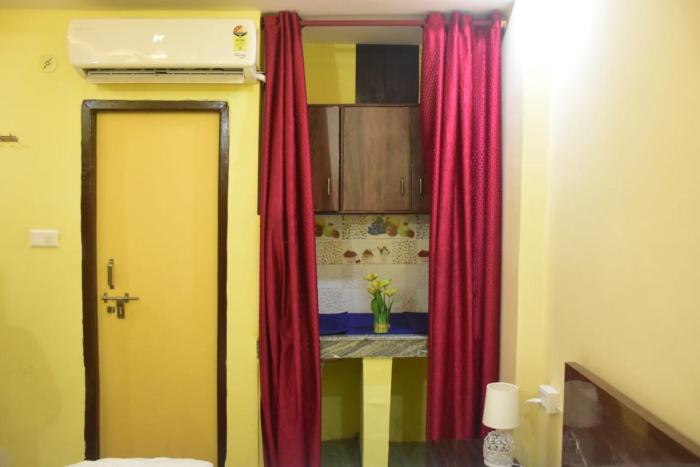 lucknow luxury hotel and restaurant