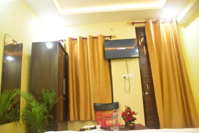 lucknow luxury hotel and restaurant