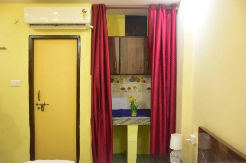 lucknow luxury hotel and restaurant