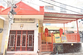 siddhivinayak temple guest house