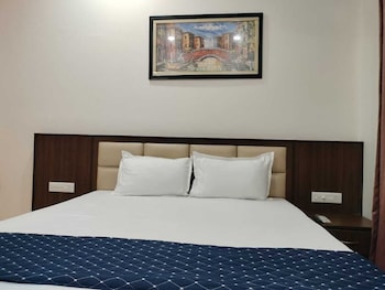 hotel adarsh