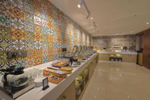 hotel grand continent premier banjara hills hyderabad