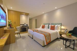 Hotel Grand Continent Premier Banjara Hills, Hyderabad,,3 star