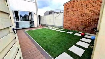 Snoozeden Chalvey - Free Parking, Near M4 J6,,2 star