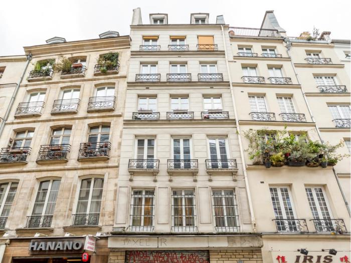 paris