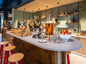 greet hotel reims tinqueux septembre 2025
