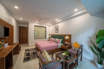 perfectstayz premium mystic falls near secret waterfall