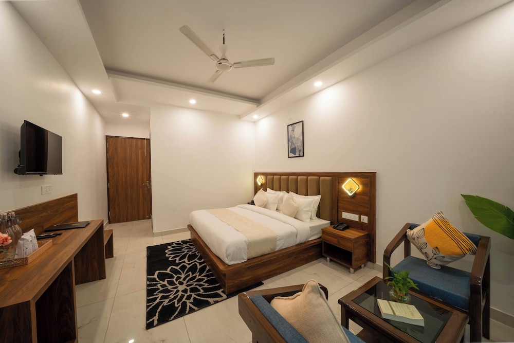 perfectstayz premium mystic falls near secret waterfall