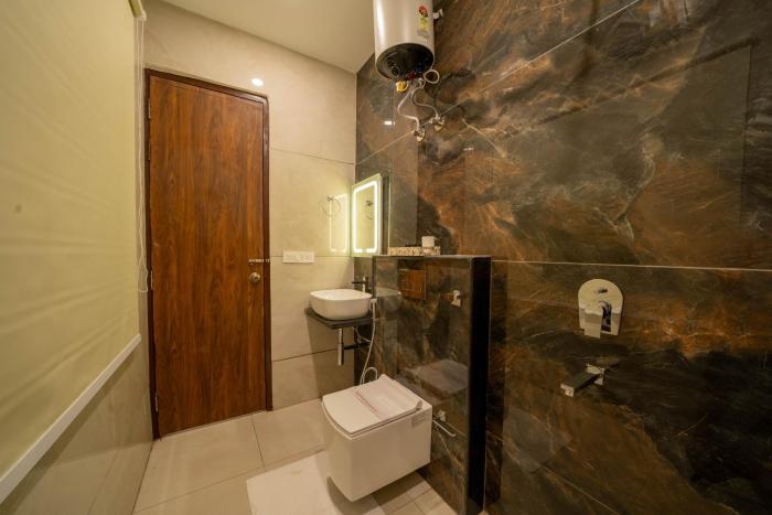 perfectstayz premium mystic falls near secret waterfall