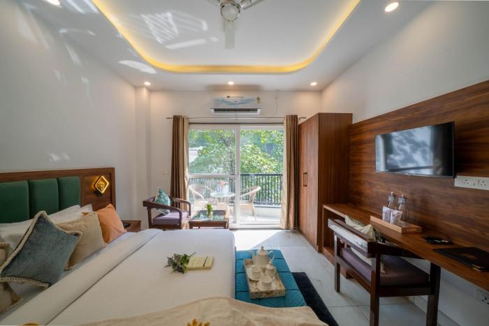 perfectstayz premium mystic falls near secret waterfall