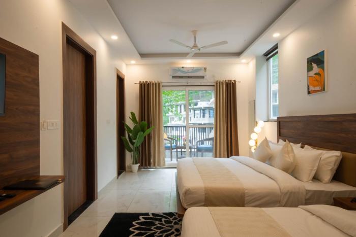 perfectstayz premium mystic falls near secret waterfall