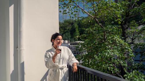 perfectstayz premium mystic falls near secret waterfall