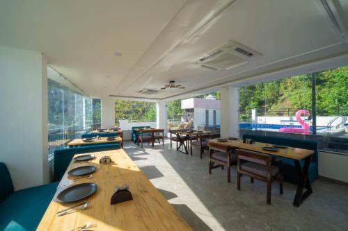 perfectstayz premium mystic falls near secret waterfall