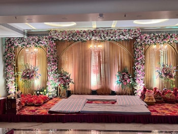 hotel divine banaras