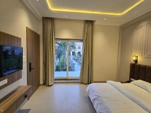 hotel divine banaras