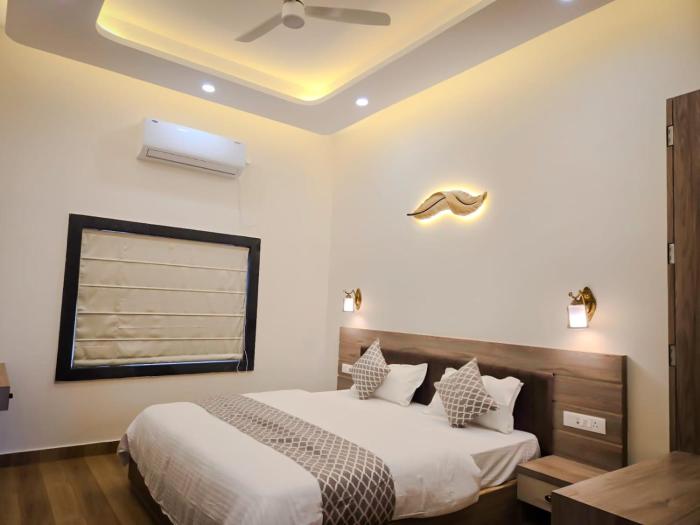 hotel divine banaras