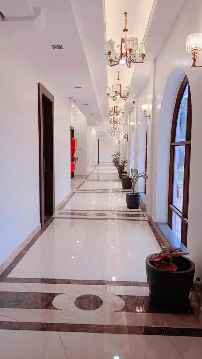 hotel divine banaras