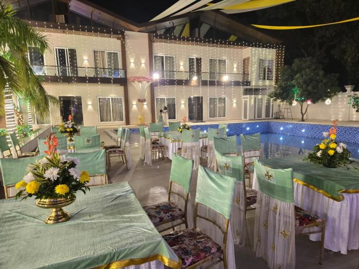 hotel divine banaras