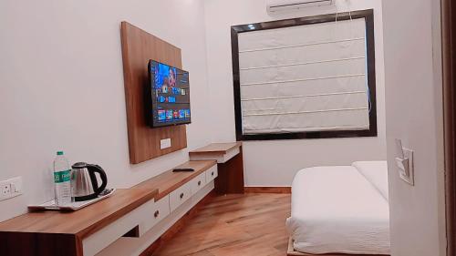 hotel divine banaras