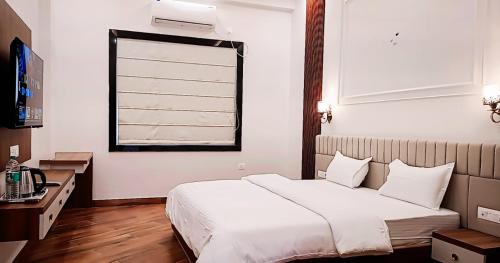 hotel divine banaras