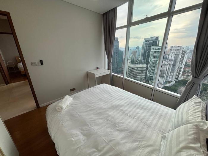 sky suites klcc by easy nap