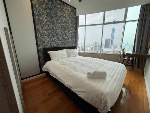 sky suites klcc by easy nap