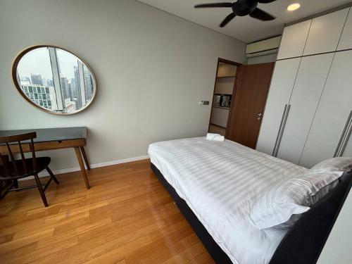 sky suites klcc by easy nap