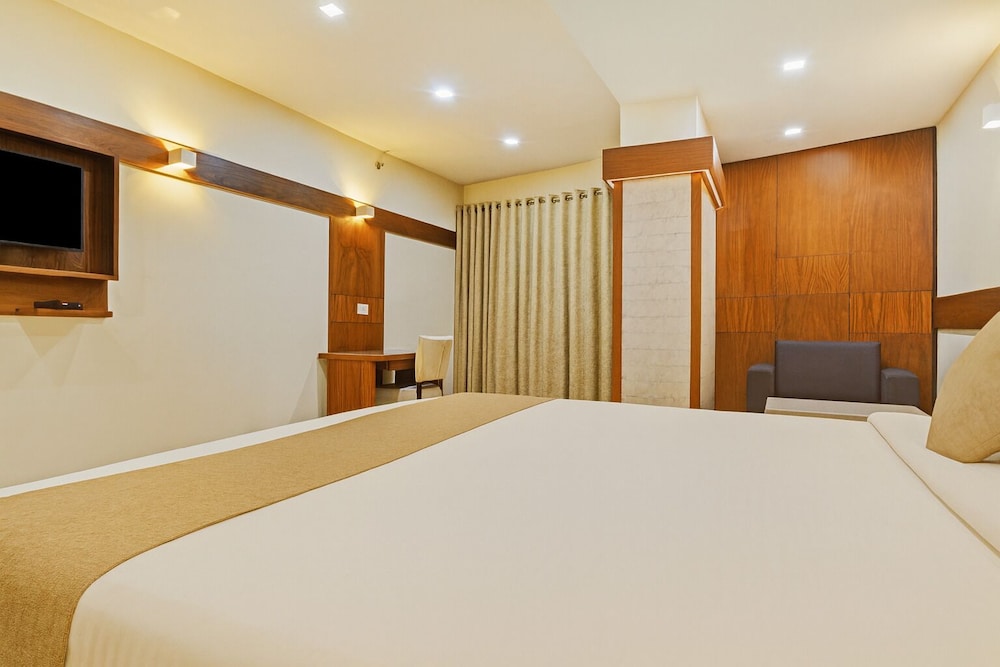 hotel mandovin a premium hotel in udaipur