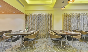 hotel mandovin a premium hotel in udaipur