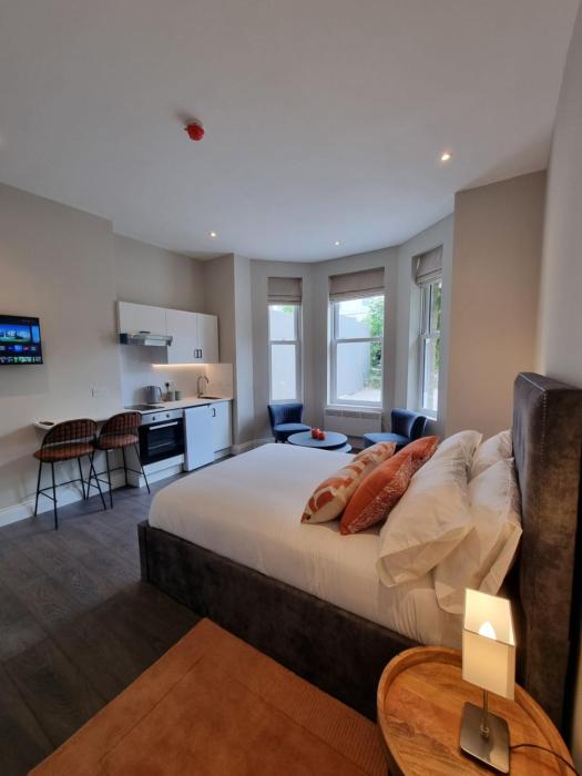 the ivy apartments