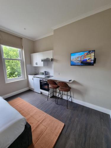 the ivy apartments