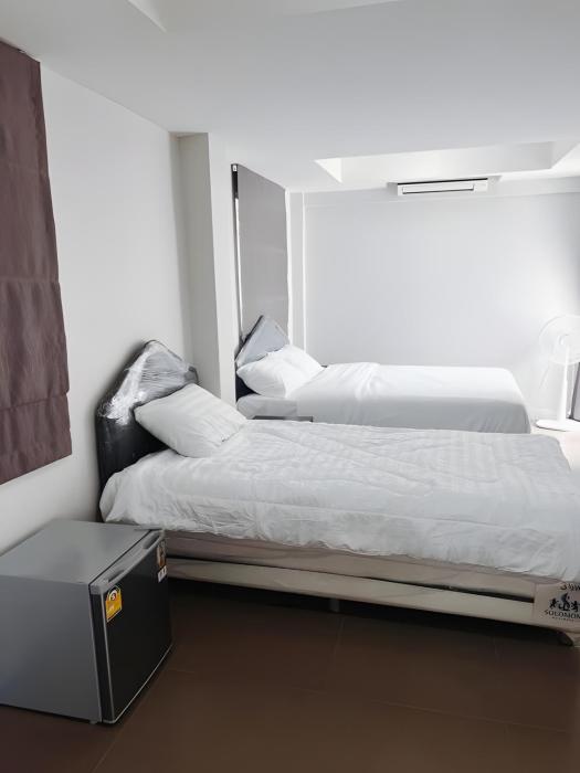 mitr inn mrt samyot station the grand