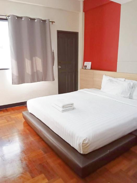 go inn silom road bts saint louis