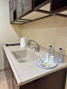 Gulf Home,Zaid Ibn Al Khattab Street - Al Olaya,0 star