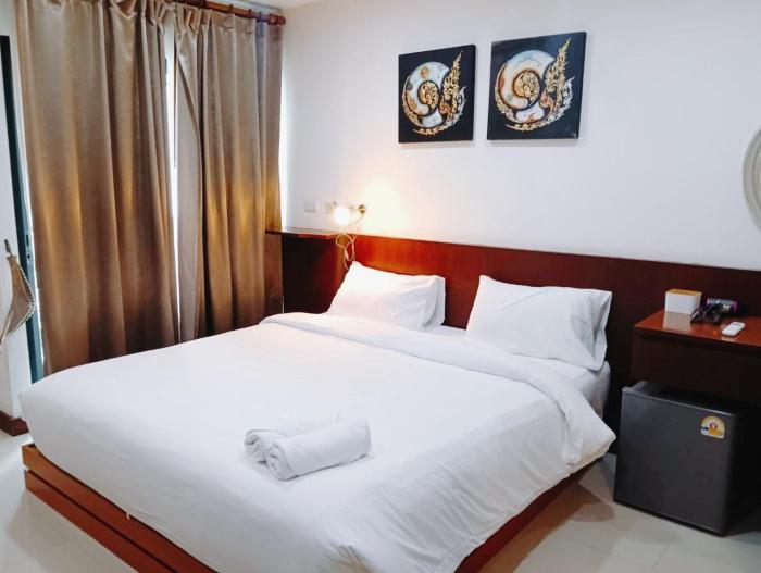 yon inn sukhumvit 4 bts nana